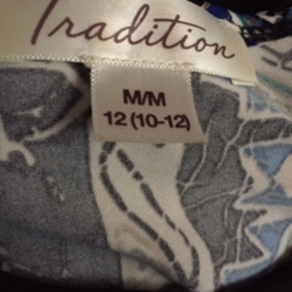 TRADITION BLOUSE. SIZE M/M.  COLOR: MULTI COLORS - Picture 3 of 3